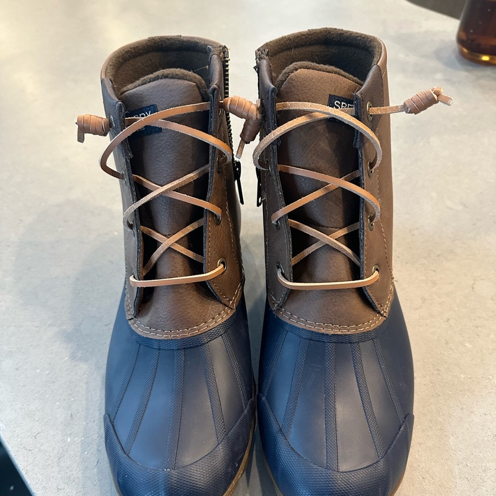 Sperry Topsider Duck Boot- size 8